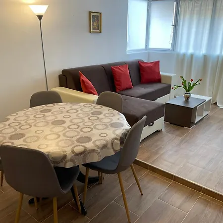 - Dida Moj Apartament